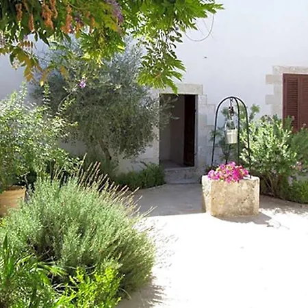 Le Due Corti Hotel Calimera (Lecce)